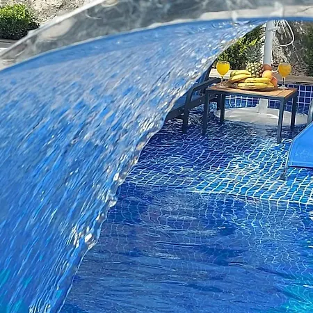 Yesilkoey 1 Bedroom Secluded With Private Pool Hot Tub 别墅 *