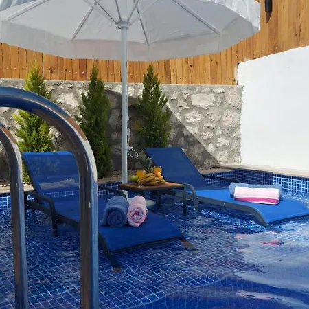 Yesilkoey 1 Bedroom Secluded With Private Pool Hot Tub Kalkan
