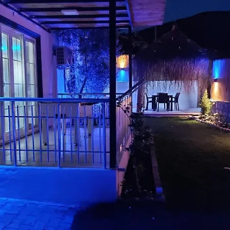 Yesilkoey 1 Bedroom Secluded With Private Pool Hot Tub *