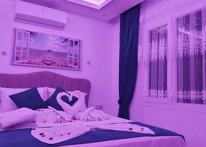 Yesilkoey 1 Bedroom Secluded With Private Pool Hot Tub *